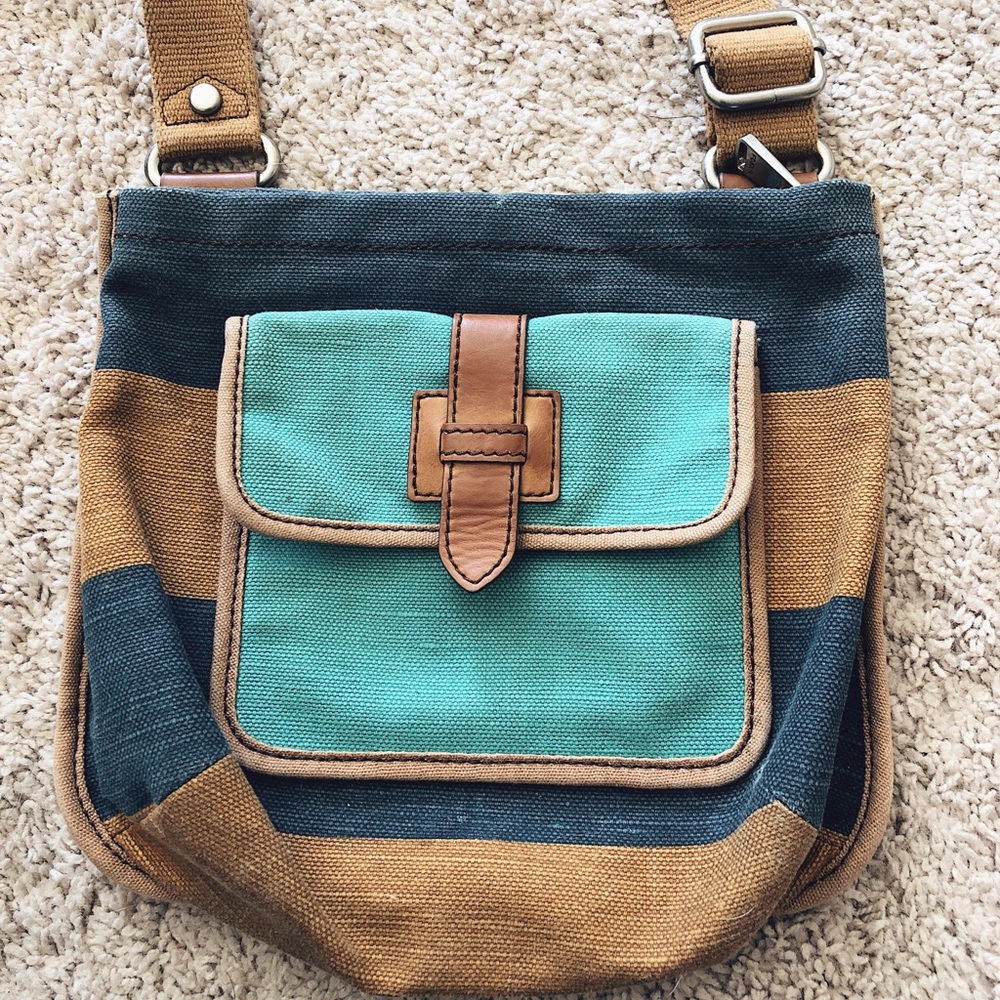 Fossil crossbody ✨